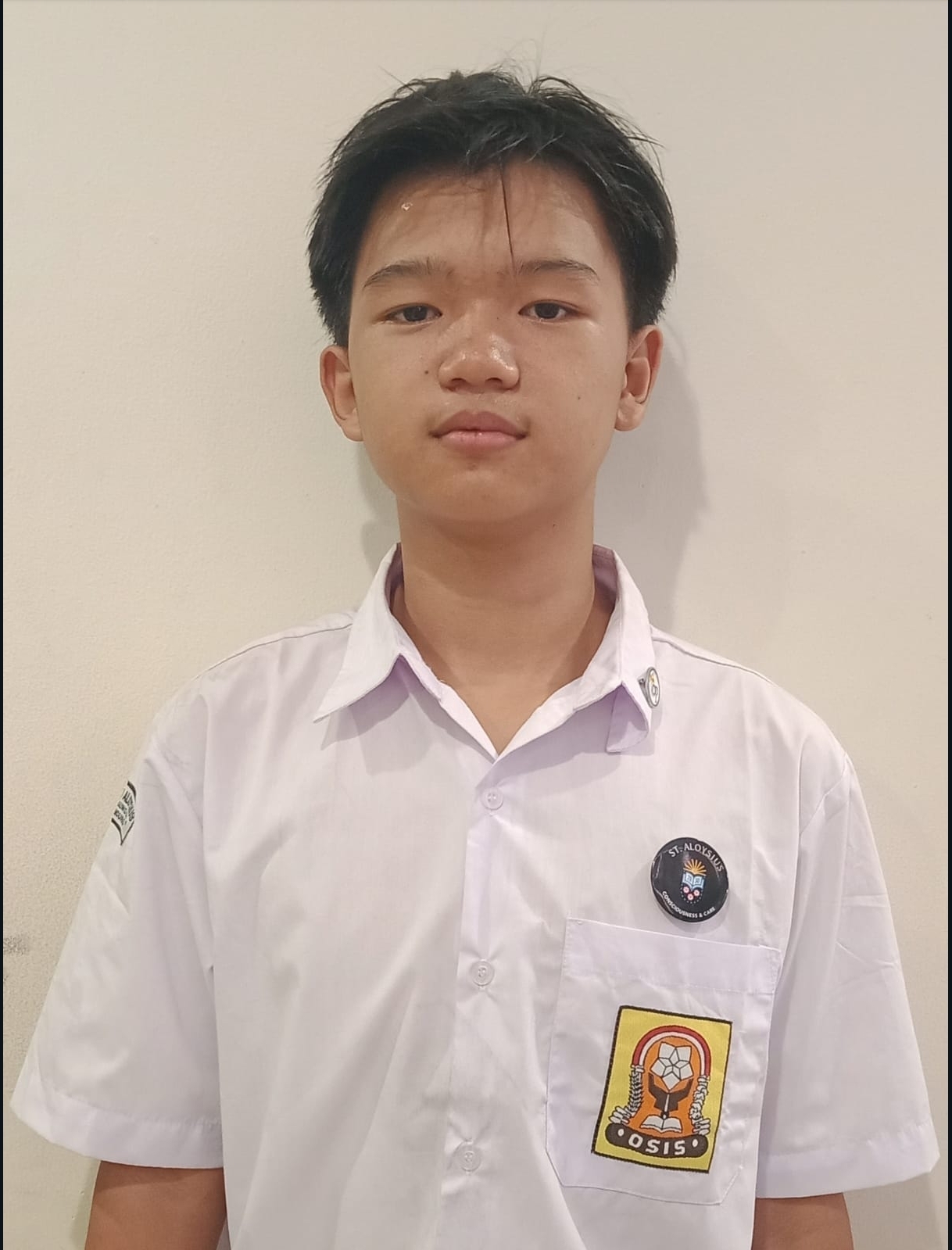 Screenshot_20250208_232323_Drive